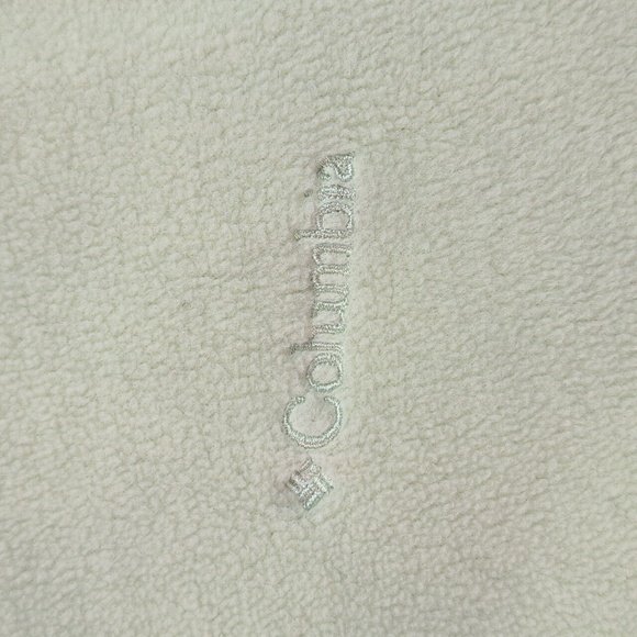 Columbia Jacket. Large. EUC - Picture 5 of 7